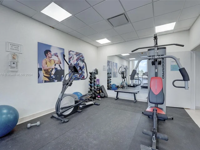 521 N Riverside Dr # 506, Pompano Beach FL 33062