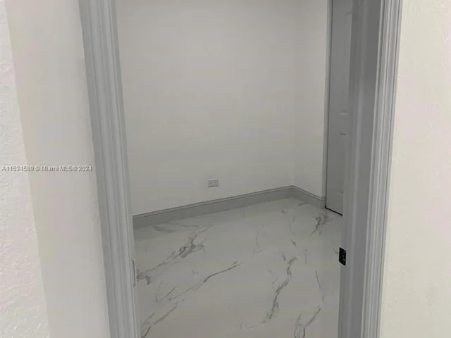 534 E 30th St # 1, Hialeah FL 33013