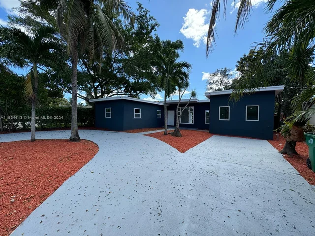 434 NW 110th St, Miami FL 33168