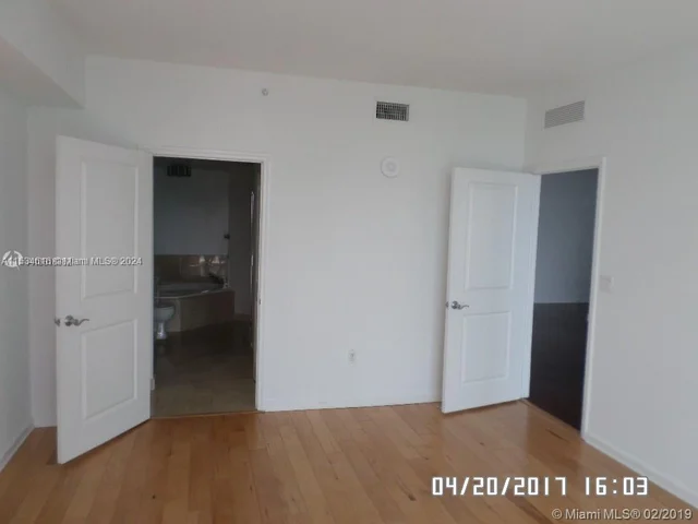 7910 Harbor Island Dr # 510, North Bay Village FL 33141