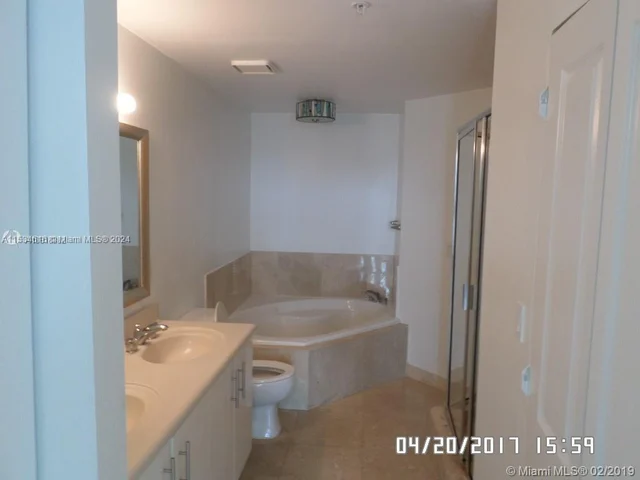 7910 Harbor Island Dr # 510, North Bay Village FL 33141