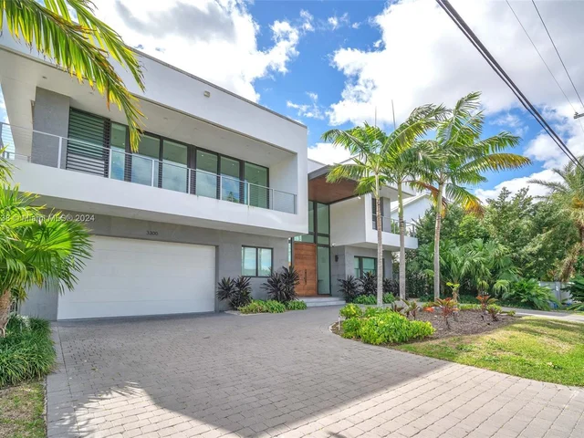 3300 NE 165th St, North Miami Beach FL 33160