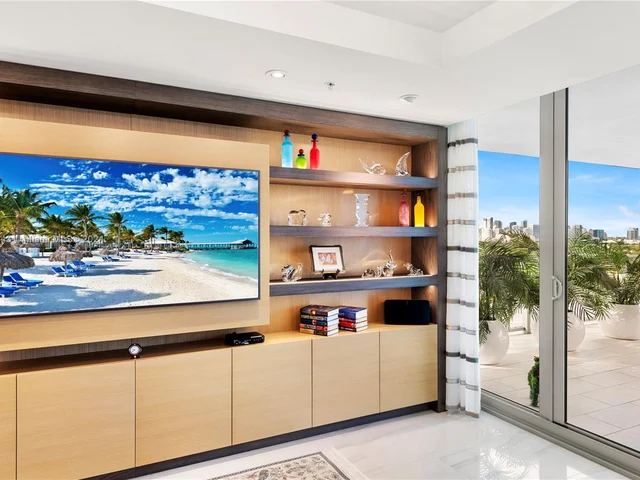 1180 N Federal Hwy # 1410, Fort Lauderdale FL 33304