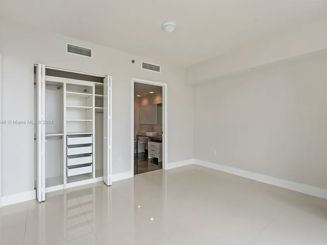 495 Brickell Ave # 2703, Miami FL 33131