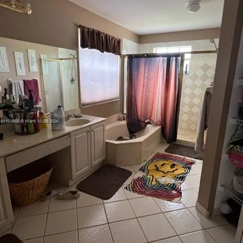 1501 Running Oak Ln, Royal Palm Beach FL 33411