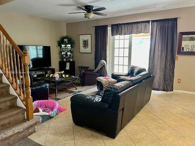 1501 Running Oak Ln, Royal Palm Beach FL 33411