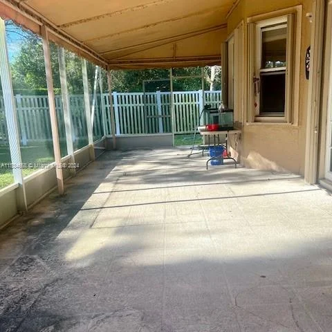 1501 Running Oak Ln, Royal Palm Beach FL 33411