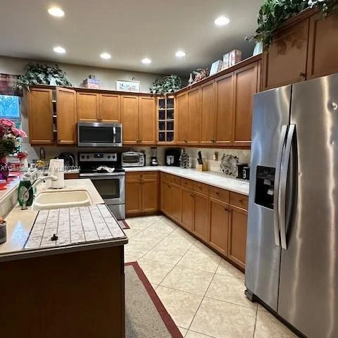 1501 Running Oak Ln, Royal Palm Beach FL 33411