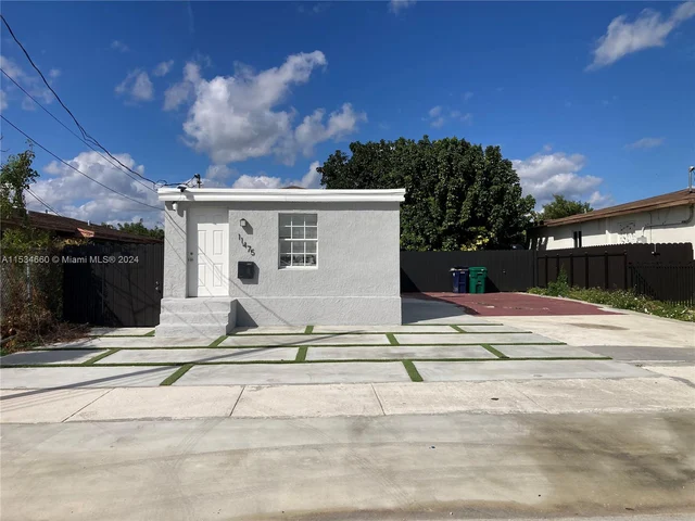 11475 SW 214th St, Miami FL 33189