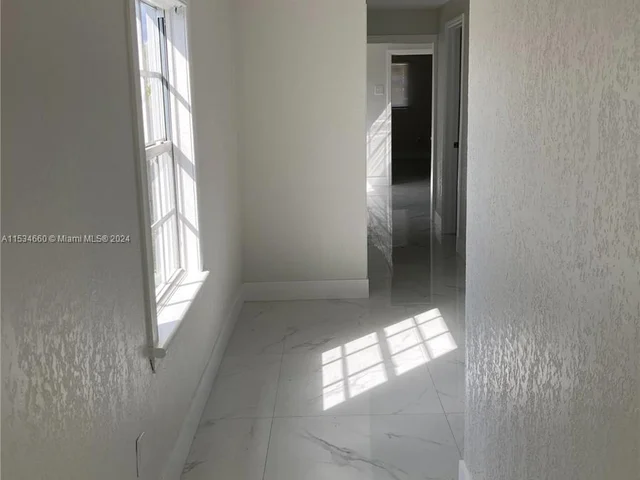 11475 SW 214th St, Miami FL 33189