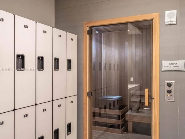 6416 NW 102nd Ct # 304, Doral FL 33178