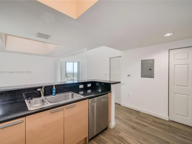 140 S Dixie Hwy # 1029, Hollywood FL 33020