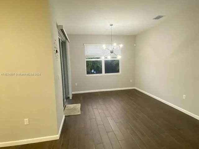 27486 SW 133rd Pl, Homestead FL 33032