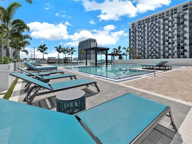 5300 NW 85TH AVE # 1508, Doral FL 33166