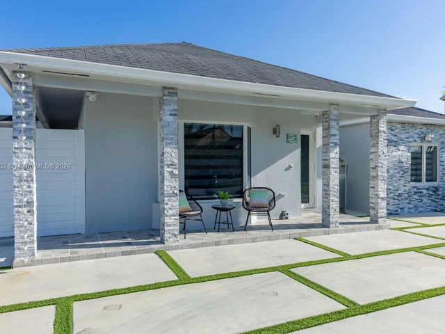 14451 SW 158th St, Miami FL 33177