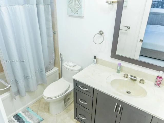 14451 SW 158th St, Miami FL 33177