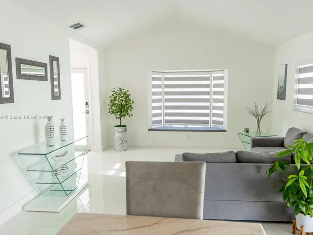 14451 SW 158th St, Miami FL 33177