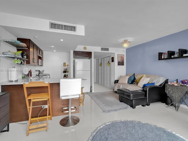 251 174th St # 1810, Sunny Isles Beach FL 33160