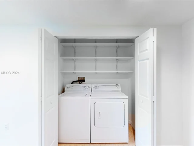 3530 SW 22nd St # 504, Miami FL 33145