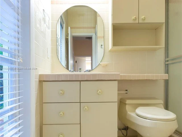 650 Alcazar Ave, Coral Gables FL 33134