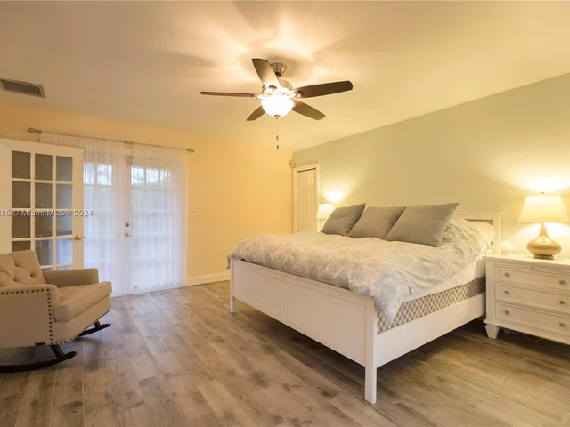 650 Alcazar Ave, Coral Gables FL 33134