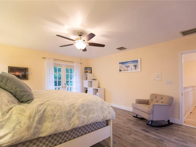 650 Alcazar Ave, Coral Gables FL 33134