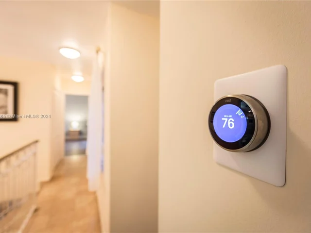 650 Alcazar Ave, Coral Gables FL 33134