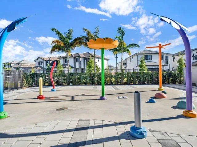 4725 NW 85th Ave # 13, Doral FL 33166