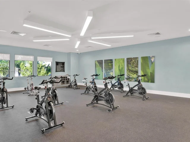 4725 NW 85th Ave # 13, Doral FL 33166