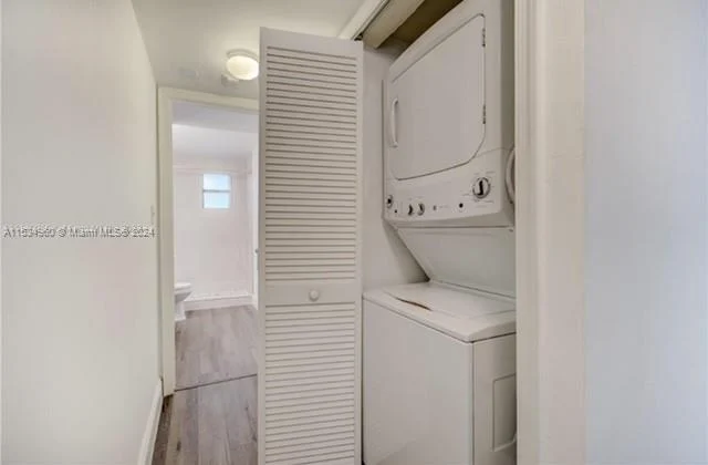 9371 Fontainebleau Blvd # I104, Miami FL 33172