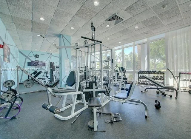 7441 Wayne Ave # 3G, Miami Beach FL 33141