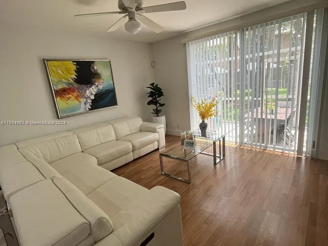 1380 CORONADO RD, Weston FL 33327