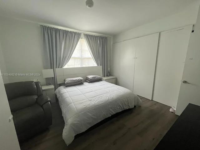 1380 CORONADO RD, Weston FL 33327