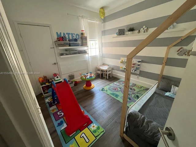 1380 CORONADO RD, Weston FL 33327