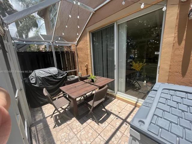 1380 CORONADO RD, Weston FL 33327