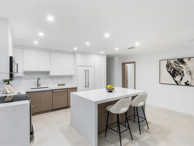 420 SW 19th Rd, Miami FL 33129