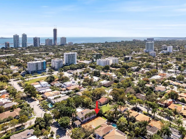 420 SW 19th Rd, Miami FL 33129