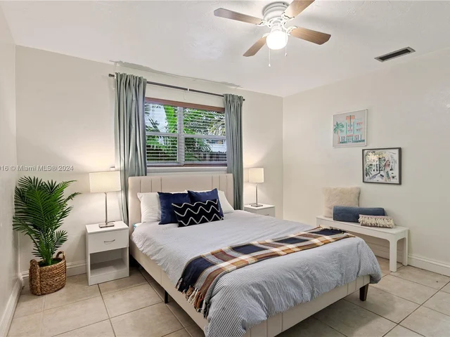 3059 Day Ave # 1, Miami FL 33133