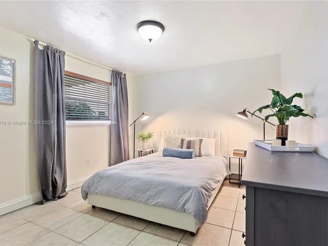 3059 Day Ave # 1, Miami FL 33133