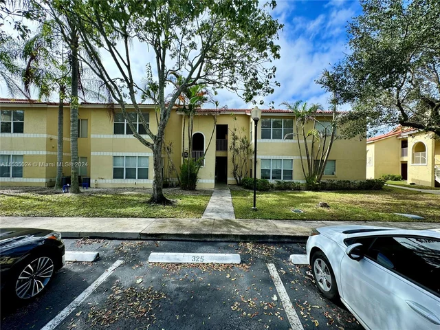 417 Vista Isles Dr # 2328, Sunrise FL 33325