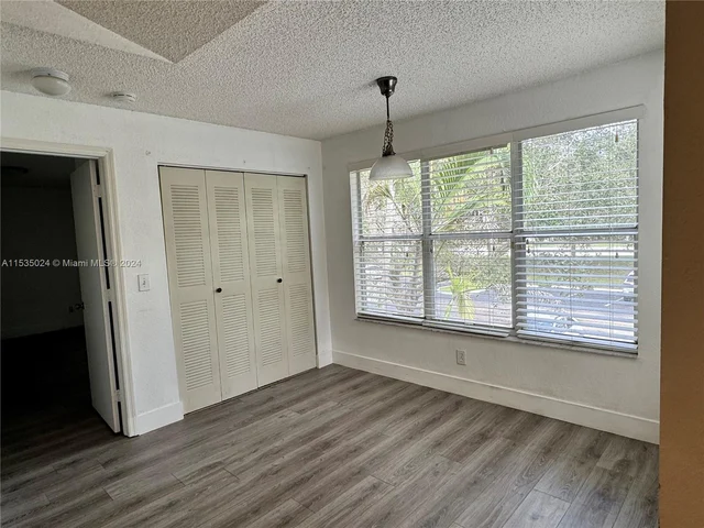 417 Vista Isles Dr # 2328, Sunrise FL 33325