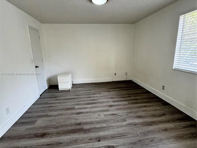 417 Vista Isles Dr # 2328, Sunrise FL 33325