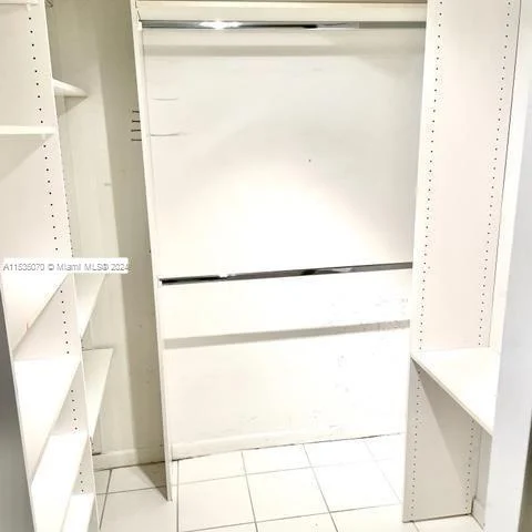 4000 TOWERSIDE TE # 305, Miami FL 33138