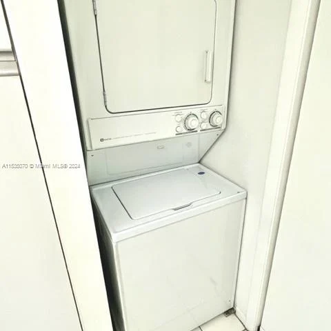 4000 TOWERSIDE TE # 305, Miami FL 33138