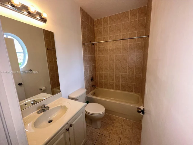 1006 SW 144th Ave # 603, Pembroke Pines FL 33027