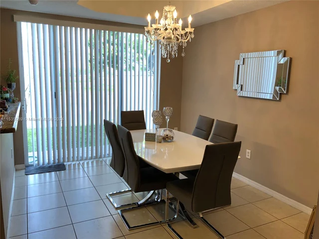 1006 SW 144th Ave # 603, Pembroke Pines FL 33027