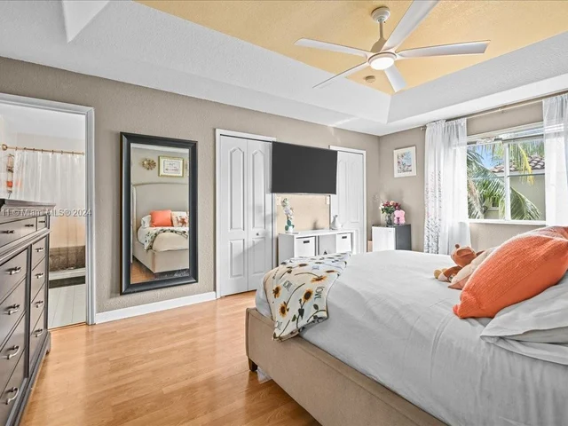 17064 SW 33 # 17064, Miramar FL 33027