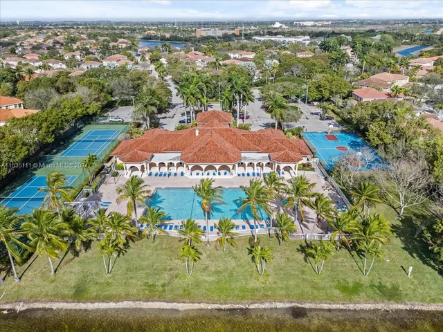 17064 SW 33 # 17064, Miramar FL 33027