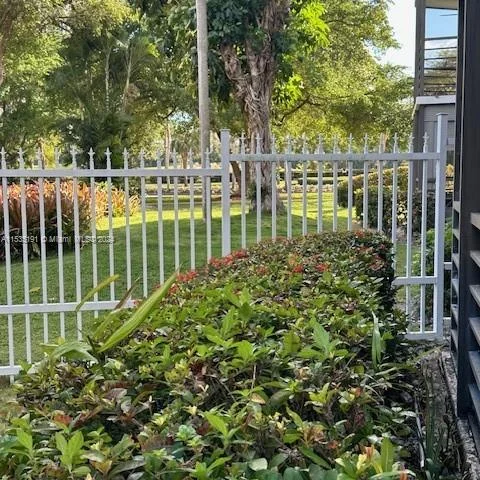 20500 E Country Club Dr # 119, Aventura FL 33180