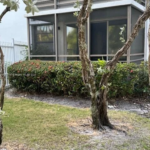 20500 E Country Club Dr # 119, Aventura FL 33180